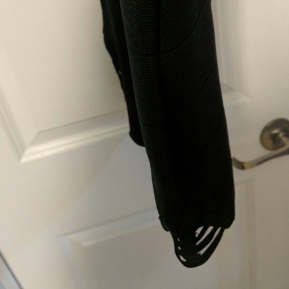 Bebe - Picture 6 of 6